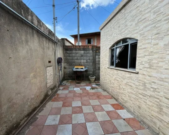 Imagem Casa à venda, com 3 quartos e 3 vagas de garagem