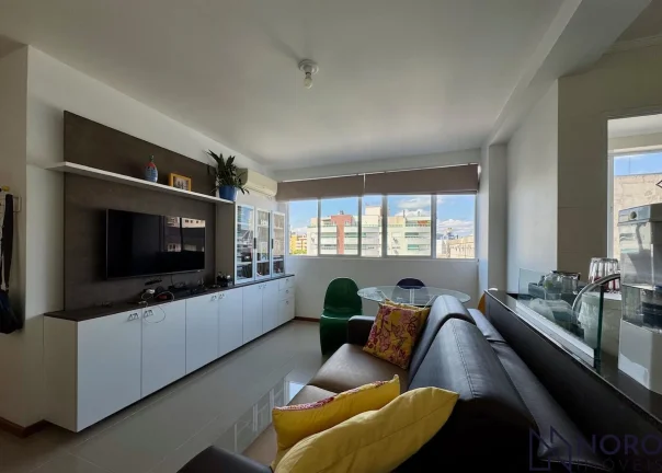 Imagem Apartamento 1 dormitório banho social living integrado com cozinha área serviço