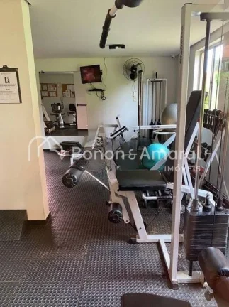 Imagem Apartamento com 3 quartos reformado e mobiliado em andar alto no condomínio Villaggio di Roma na Ch...