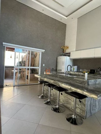 Imagem Casa com 5 dormitórios à venda, 300 m² por R$ 1.590.000 - Jardim dos Pinheiros - Atibaia/SP