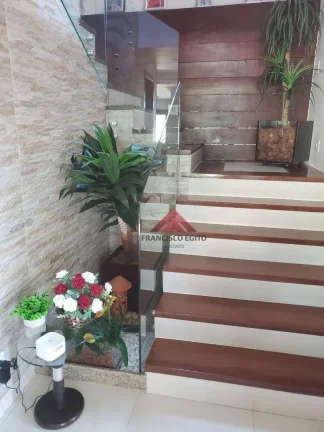Imagem Casa triplex de alto padrão no Ubá 5.