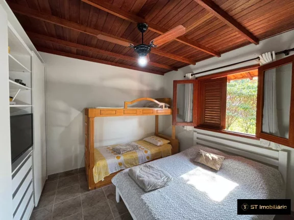 Imagem Chácara em Condomínio Fechado, em Canedos - Piracaia/SP, por R$970.000!