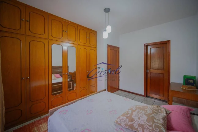 Imagem Casa com 3 quartos (1 suíte) à venda, 331 m² - Ayrosa - Osasco/SP