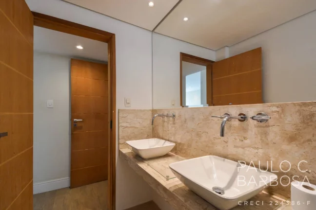 Imagem Pinheiros Venda - 3 Dormitórios (1 Suíte) - 1 Vaga - 157m²