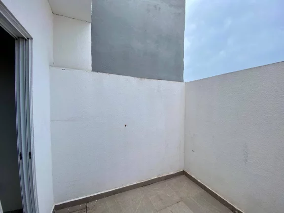Imagem Casa com 2 domitórios no Parque São Bento