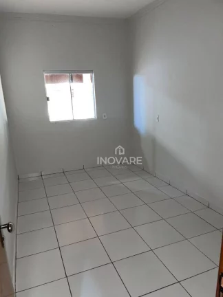 Imagem Casa com 3 dormitórios à venda, 159 m² por R$ 300.000,00 - Setor Primavera - Araporã/MG