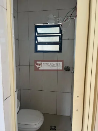 Imagem Casa à Venda no Jardim Edda, SP: 3 Dorms, 1 Banheiro - R$230 Mil, são 3 casinhas no quintal, Ideal para investimento.