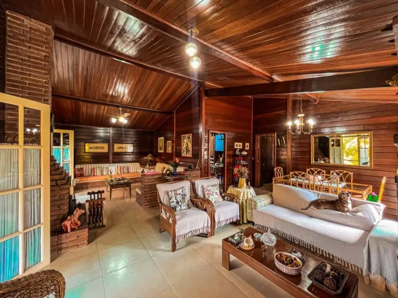 Imagem Casa com 3 dormitórios à venda, 270 m² por R$ 1.200.000,00 - Algarve - Cotia/SP