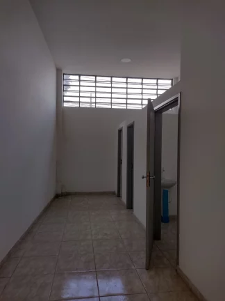 Imagem SALÃO COMERCIAL COM 650 METROS + 250 METROS DE MEZANINO PRÓXIMO CENTRO DO PARQUE NAÇÕES