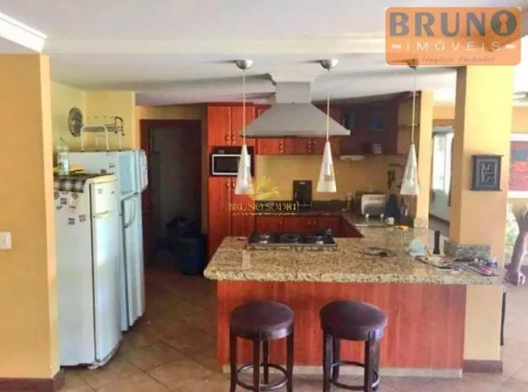 Imagem Maravilhosa Casa com 6 Suites de Casal mais 1 Suite de solteiro sendo 9 banheiros, Ar Condicionado, ...