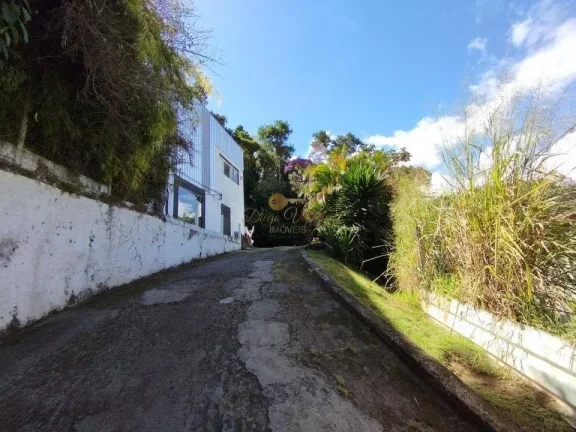 Imagem Galpão para Venda em Teresópolis / RJ no bairro Parque do Imbui