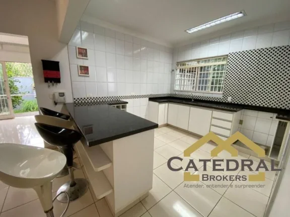Imagem SOBRADO COM 3 DORMITÓRIOS PARA VENDA - JARDIM SAMAMBAIA - JUNDIAÍ/SP