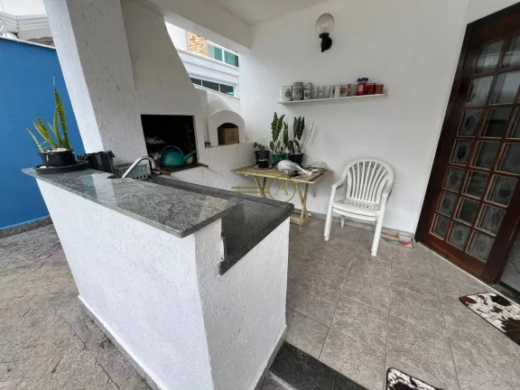 Imagem Casa térrea à venda no Condomínio Boungainvillée I em Peruíbe