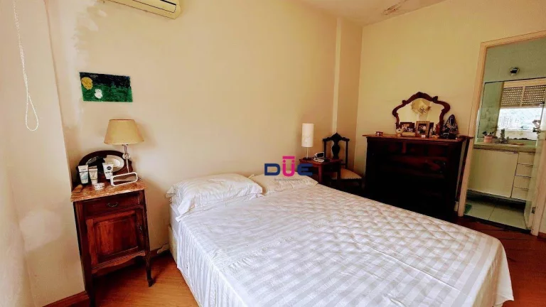 Imagem Cobertura com 3 dormitórios à venda, 254 m² por R$ 1.700.000,00 - Embaré - Santos/SP
