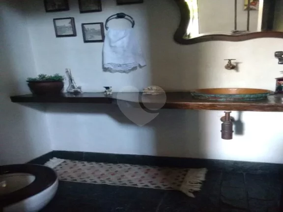 Imagem Casa à venda com 4 quartos, sendo 4 suítes, em Vila Sônia, São Paulo - SP
