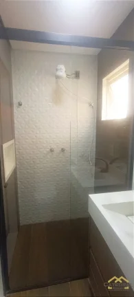 Imagem Sobrado com 2 quartos e 2 vagas em condomínio na Vila Maringá