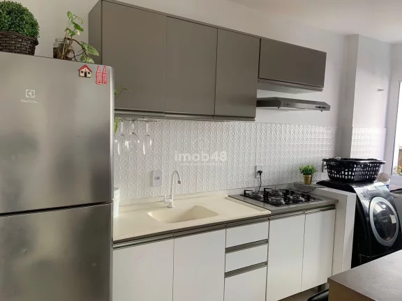Imagem Descubra seu novo lar em Serraria, São José! Apartamento de 68m² com 3 dormitórios por apenas R$349.000. Venha conhecer!