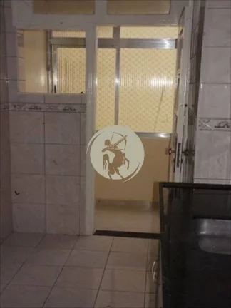 Imagem OPORTUNIDADE NA QUADRA DA PRAIA COM ELEVADOR