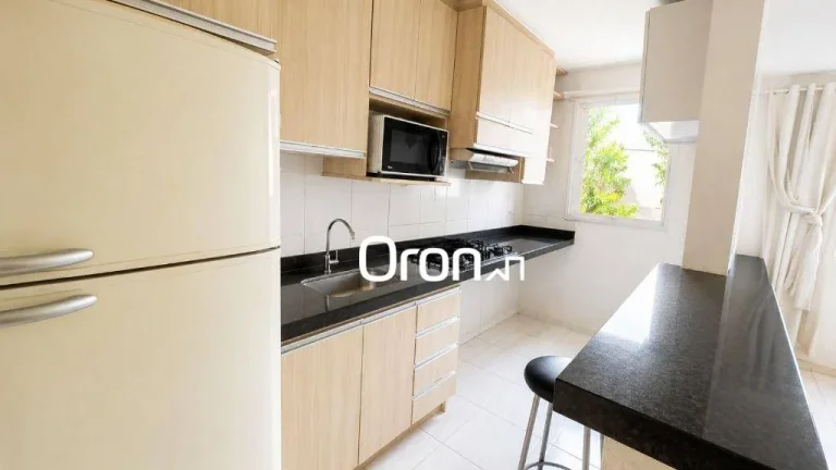 Imagem Apartamento com 2 dormitórios à venda, 52 m² por R$ 220.000,00 - Setor Negrão de Lima - Goiânia/GO