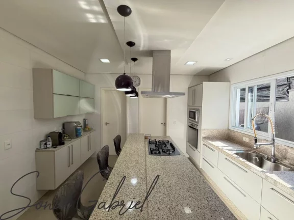 Imagem Casa de alto padrão em condomínio à venda em Vinhedo-SP, Loteamento Recanto dos Paturis: 3 quartos, 3 suítes, 3 salas, 4 banheiros, 4 vagas, 284m².