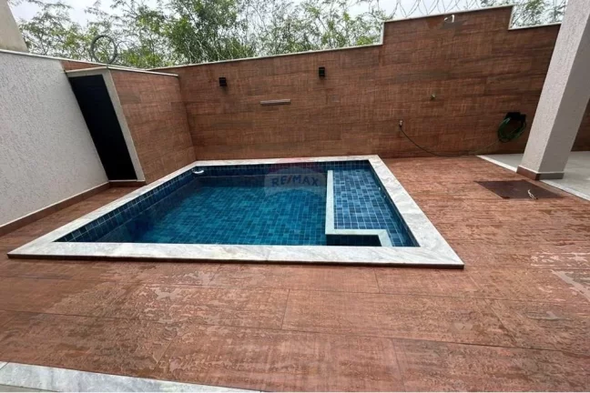 Imagem Casa de luxo em Condomínio Fechado em Vargem Pequena