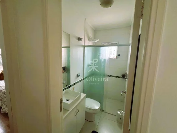 Imagem Sobrado com 4 dormitórios à venda, 195 m² por R$ 830.000,00 - Vila Sônia - São Paulo/SP