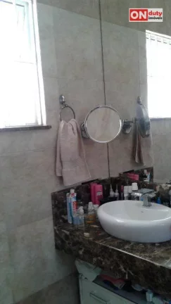Imagem Sobrado à venda - Boqueirão - Santos/SP