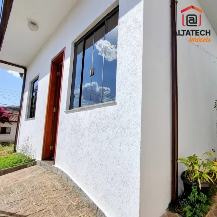 Imagem Casa com 2 Quartos à Venda, 94 m² em Jardim Das Acácias - Poços De Caldas