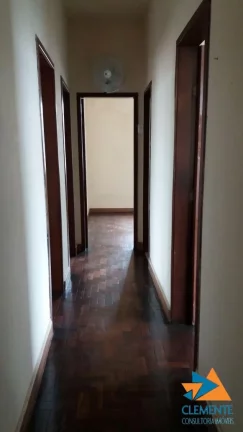 Imagem EXCELENTE CASA PARA FINS COMERCIAIS E RESIDENCIAL