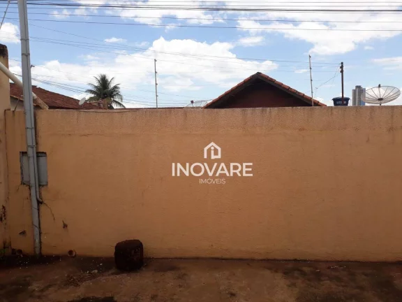 Imagem Casa com 3 dormitórios à venda, 96 m² por R$ 380.000,00 - Setor Bela Vista - Itumbiara/GO