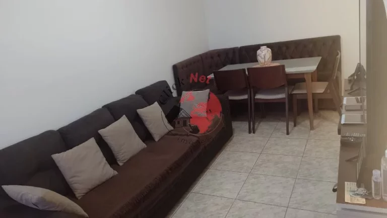 Imagem Apartamento Terreo 2 dorms c suite , varanda e quintal , 1 vaga , 80m2 ,bairro Vila Tibiriçá, Santo André