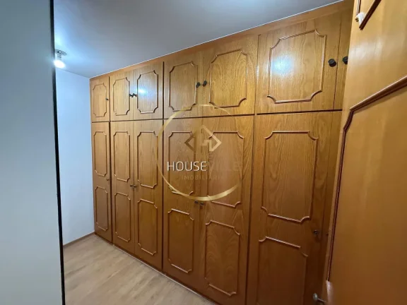 Imagem Apartamento 4 dormitórios ( 1 Suíte), 230 m², 2 vagas, Sjc.