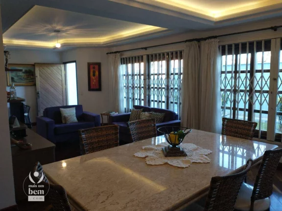 Imagem Sobrado com 4 dormitórios à venda, 350 m² por R$ 1.890.000,00 - Jardim Social - Curitiba/PR