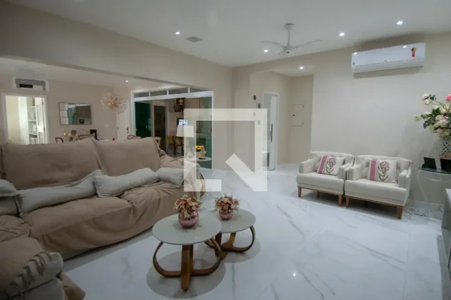 Imagem Apartamento à Venda - Copacabana, 3 Quartos, 275 m2