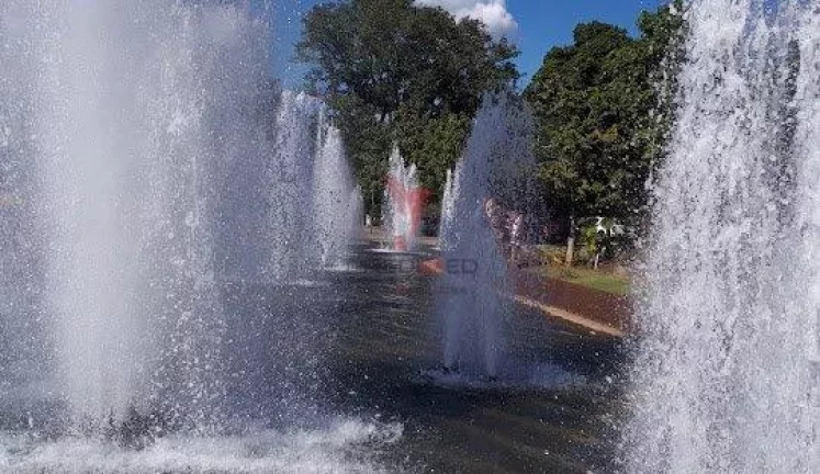 Imagem Vendo excelente Terreno Comercial em Águas de São Pedro - SP