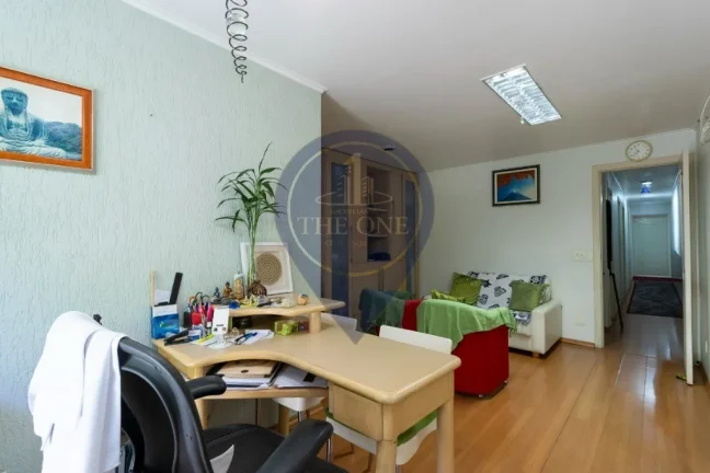 Imagem Casa de Luxo à Venda em Indianópolis, São Paulo-SP: 3 Quartos, 1 Suíte, 1 Sala, 4 Banheiros