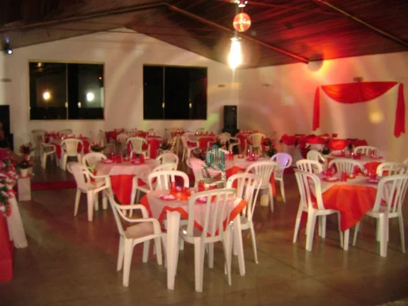 Imagem Chácara com 2 dormitórios à venda, 2000 m² por R$ 800.000,00 - Centro - Arujá/SP
