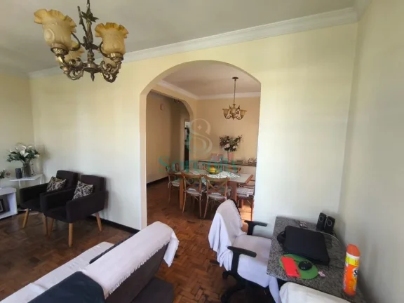 Imagem Casa à venda no Jardim Santa Mônica - 3 dormitórios - 1 suíte - 3 vagas - R$ 580.000,00 -Jardim Santa Mônica - Londrina/PR