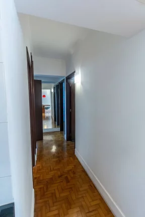 Imagem Apartamento totalmente reformado no Itaim Bibi.