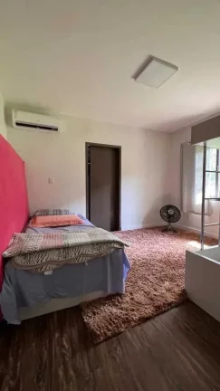 Imagem Chácara com casa de 3 dormitórios sendo 2 suítes e 8 vagas - Quiriri | Joinville/SC