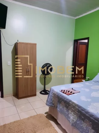 Imagem Casa à venda em Sinop-MT: 3 quartos, 1 suíte, 1 banheiro, 2 vagas de garagem, 170m² no Jardim das Orquídeas!