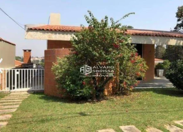 Imagem Casa com 3 dormitórios 1 suíte no Condomínio Portal de Itu I em Itu SP com 370 m2 localização privilegiada dentro do Condomínio