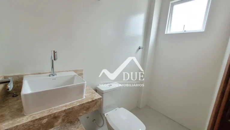 Imagem Casa Sobreposta Alta com 3 dormitórios à venda, 115 m² por R$ 850.000 - Embaré - Santos/SP