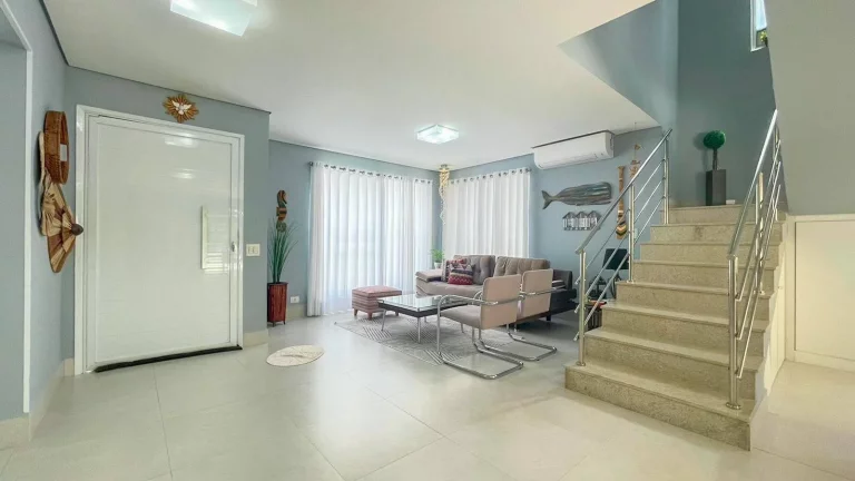 Imagem *Viva com Luxo e Conforto na Riviera - Casa à Venda no Módulo 18*