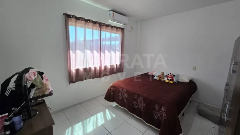Imagem Casa a venda na Meia Praia, Navegantes, SC