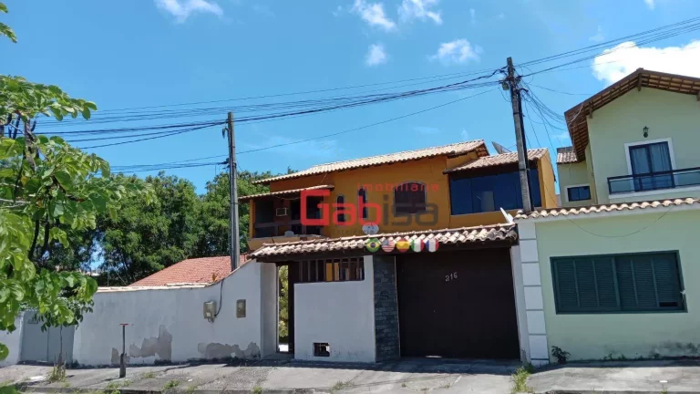 Imagem Casa com 4 dormitórios à venda, 208 m² por R$ 1.058.940,00 - Centro - São Pedro da Aldeia/RJ