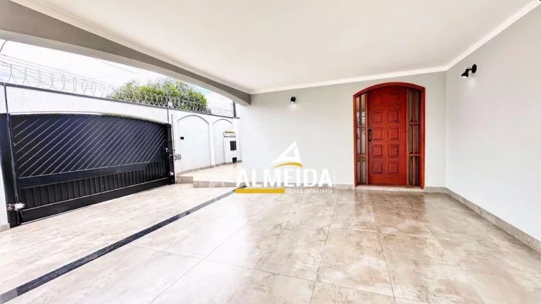 Imagem Casa com 3 dormitórios à venda, 189 m² por R$ 790.000,00 - Jardim América - Rio Claro/SP