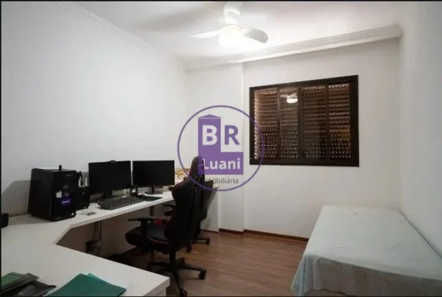 Imagem Excelente apartamento de alto padrão com vista deslumbrante para o lago igapó