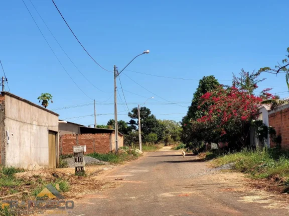 Imagem LOTE DE ESQUINA NO LOTEAMETNO VILLAR BAVIERA EM ABADIA