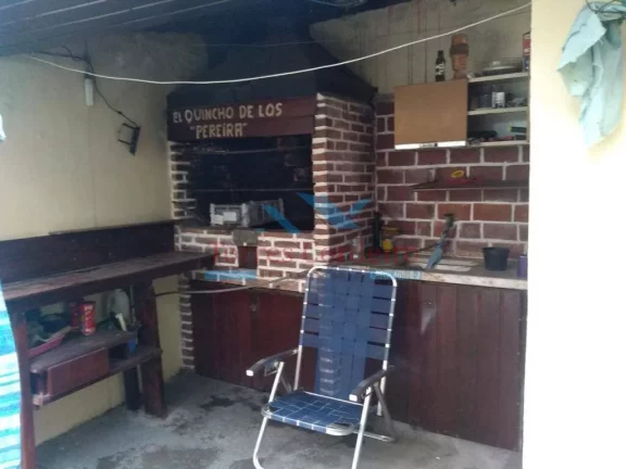 Imagem Sobrado com 3 dorm. (1 suíte) + 2 vagas - Vila Tiradentes
